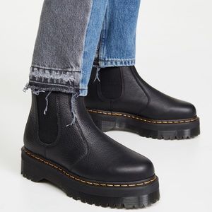 Dr. Marten Quad Ankle Boots Size 6